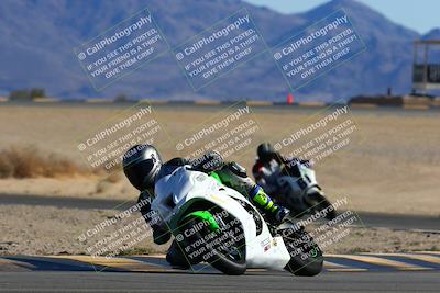 media/Jan-08-2022-SoCal Trackdays (Sat) [[1ec2777125]]/Turn 4 (1145am)/